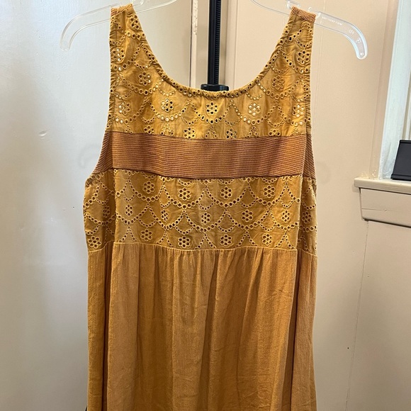 Cute sleeveless Artesia blouse - Picture 1 of 4